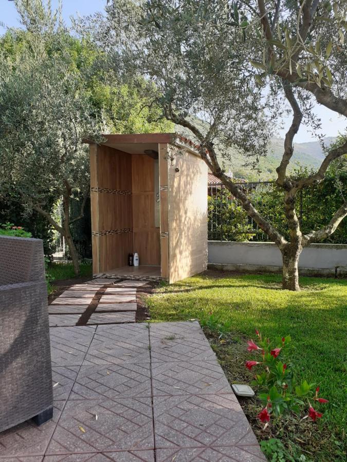 Arcobaleno Apartment Fondi Exterior foto